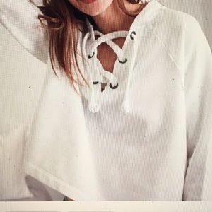 American Eagle white hooded sweater